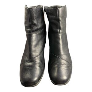 Clarks Black Leather Ankle Boots - Size 10M